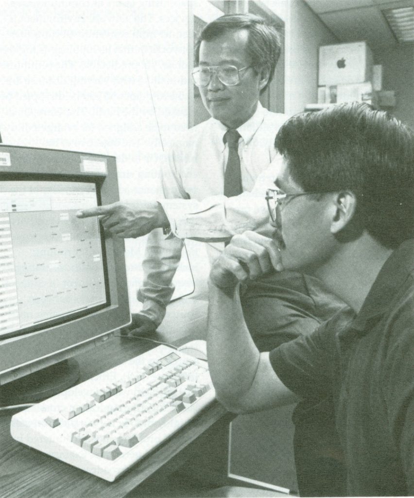 Stanley Su, Ph.D., works with Herman Lam, Ph.D.